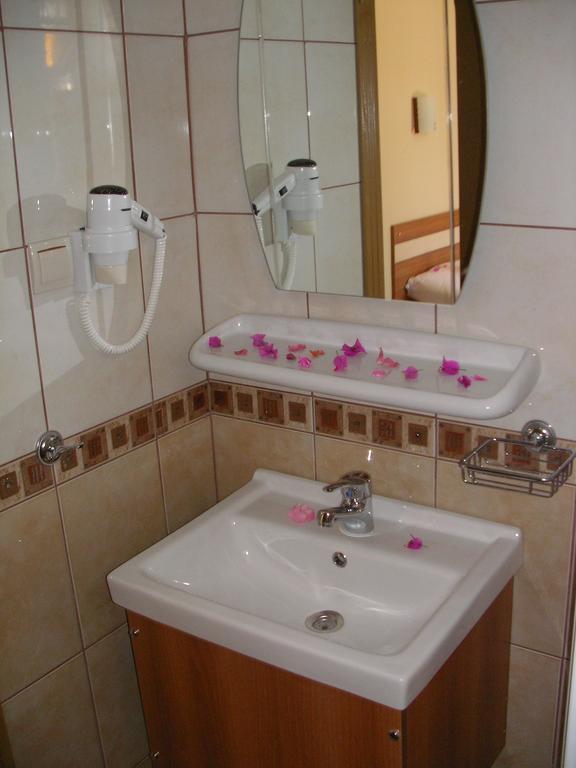 Ercan Han Hotel İcmeler Ruang foto